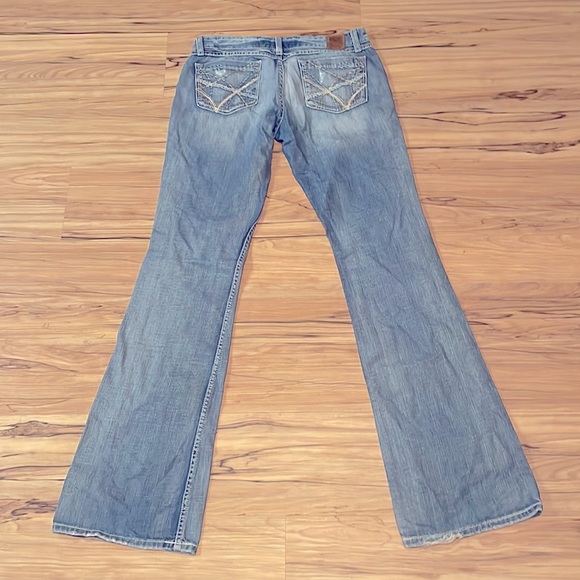 Women’s BKE Distressed Denim Sabrina Jeans, FREE SHIPPING - Picture 2 of 6